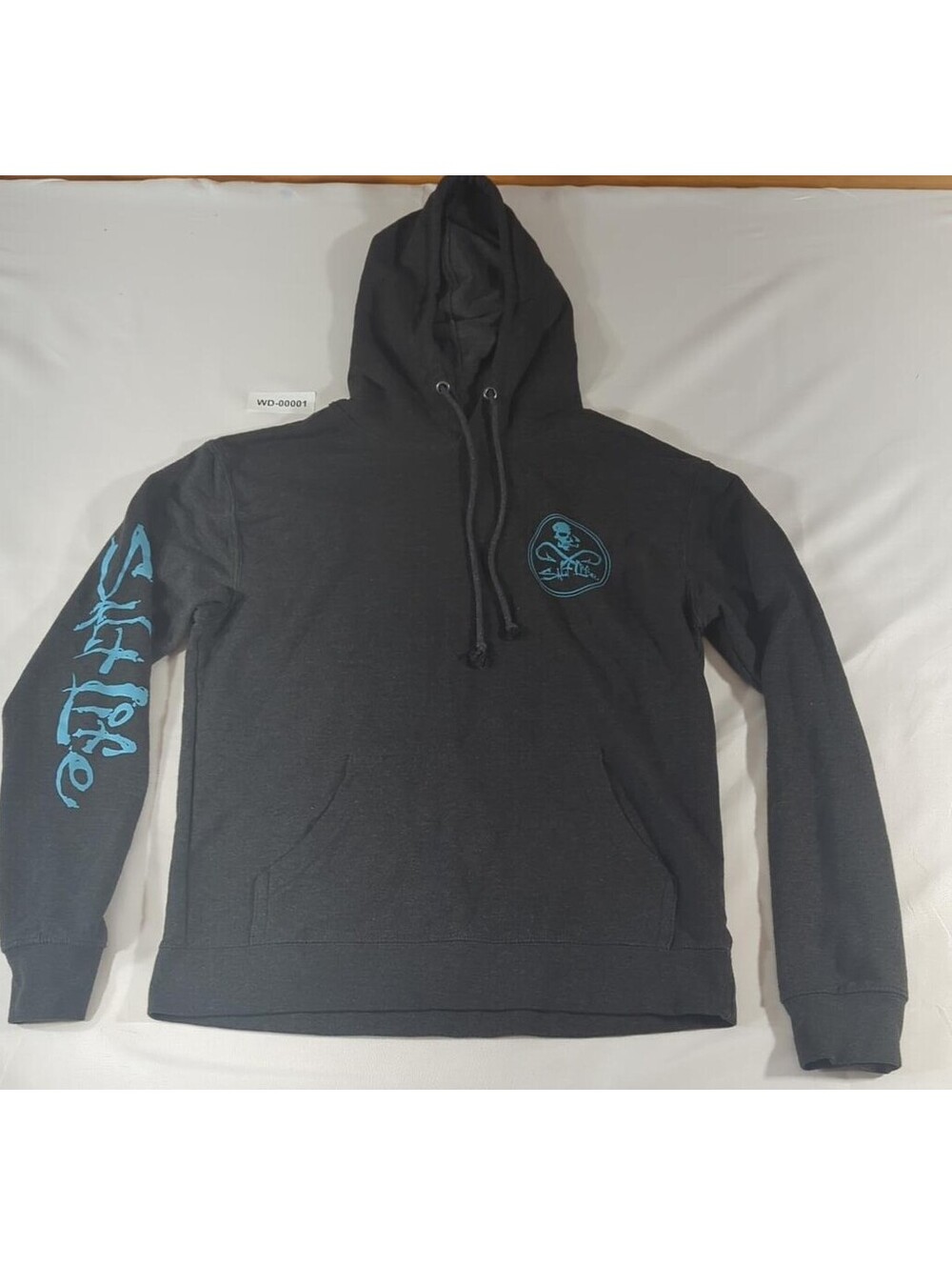 Salt Life Skull Crossed Hooks Pullover Hoodie Black Men's Large
